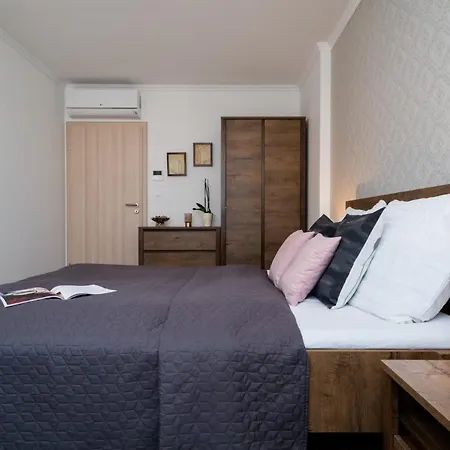 Panoramas, Toparti, Legkondicionalt Apartman Apartmán Siófok
