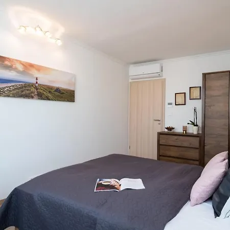 Panoramas, Toparti, Legkondicionalt Apartman * Siófok