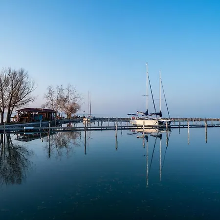 Panoramas, Toparti, Legkondicionalt Apartman Siófok